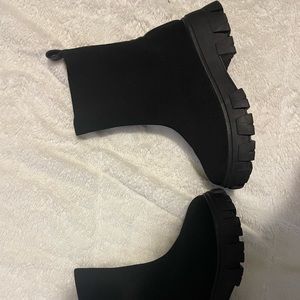 Brand new booties size 8